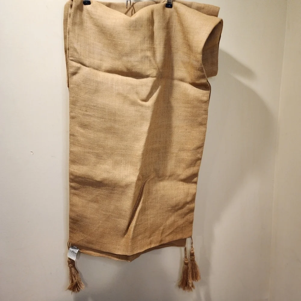 Potery Barn Tan 100% Kenaf  Runner Table cloth 20